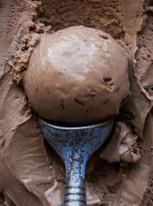 3 Scoops Chocolate Ice Cream.
