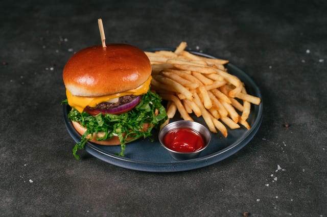 Cheeseburger.