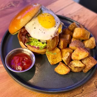 THE HANGOVER BURGER