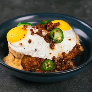 JALAPENO & CHEDDAR BISCUITS & GRAVY