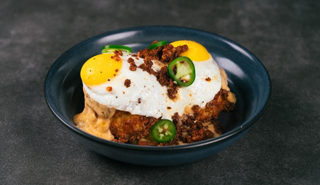 JALAPENO & CHEDDAR BISCUITS & GRAVY